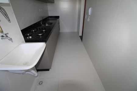 Apartamento para alugar com 65m², 2 quartos e 1 vagaÁrea de Serviço