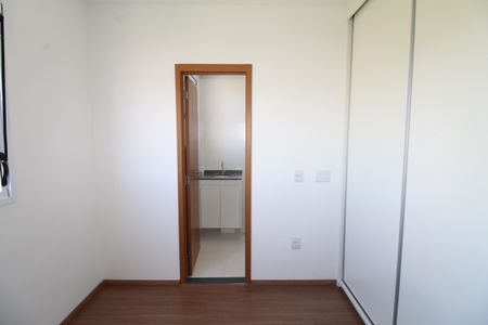 Apartamento para alugar com 65m², 2 quartos e 1 vagaSuíte