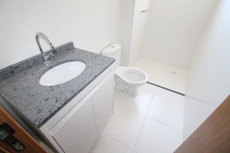 Apartamento para alugar com 65m², 2 quartos e 1 vagaBanheiro