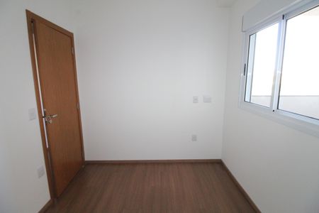 Apartamento para alugar com 65m², 2 quartos e 1 vagaQuarto