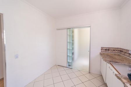 Apartamento para alugar com 72m², 2 quartos e 1 vagaCozinha