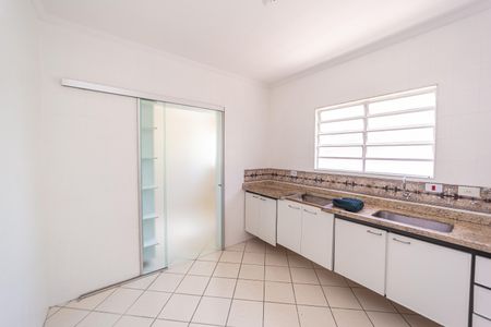 Apartamento para alugar com 72m², 2 quartos e 1 vagaCozinha