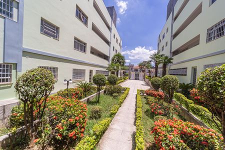 Apartamento para alugar com 72m², 2 quartos e 1 vagaÁrea comum