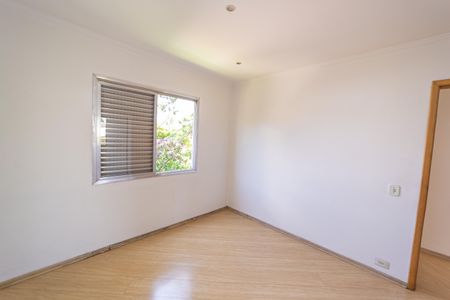 Apartamento para alugar com 72m², 2 quartos e 1 vagaQuarto 2