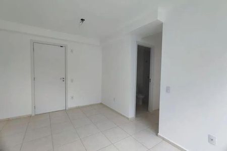 Sala de apartamento para alugar com 2 quartos, 48m² em Barra da Tijuca, Rio de Janeiro