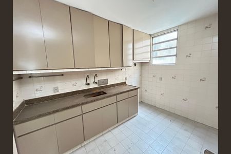 Casa à venda com 200m², 8 quartos e 2 vagasCozinha casa 2