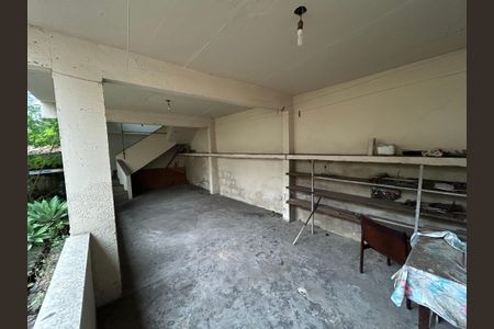 Casa à venda com 200m², 8 quartos e 2 vagasÁrea comum