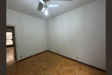 Casa à venda com 200m², 8 quartos e 2 vagasQuarto 2