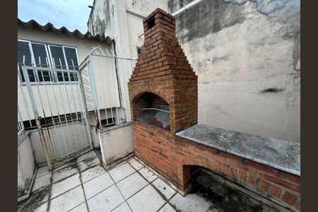 Casa à venda com 200m², 8 quartos e 2 vagasÁrea comum - Churrasqueira