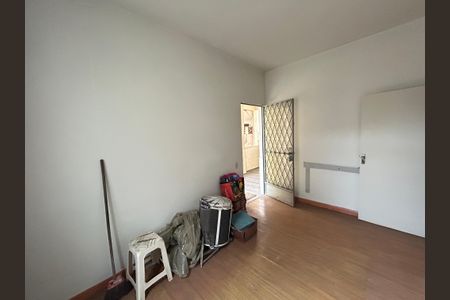 Casa à venda com 200m², 8 quartos e 2 vagasSala 4