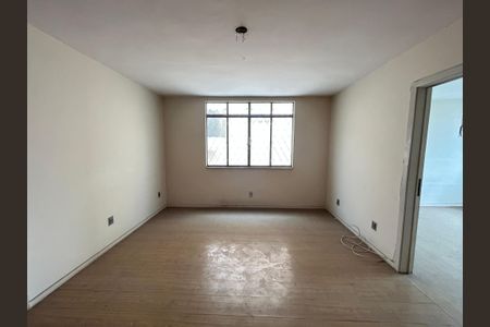 Casa à venda com 200m², 8 quartos e 2 vagasQuarto 1 casa 2