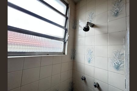 Casa à venda com 200m², 8 quartos e 2 vagasBanheiro casa 3