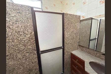 Casa à venda com 200m², 8 quartos e 2 vagasBanheiro casa 2