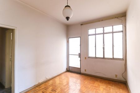 Casa à venda com 200m², 6 quartos e 2 vagas Casa à venda com 200m², 6 quartos e 2 vagasQuarto 3