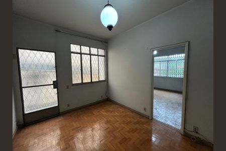 Casa à venda com 200m², 8 quartos e 2 vagasSala 2