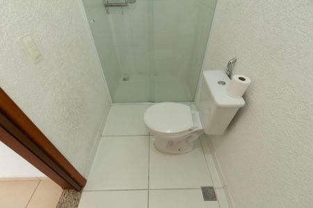 Apartamento para alugar com 60m², 2 quartos e sem vaga Apartamento para alugar com 60m², 2 quartos e sem vagaBanheiro