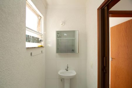 Apartamento para alugar com 60m², 2 quartos e sem vaga Apartamento para alugar com 60m², 2 quartos e sem vagaBanheiro