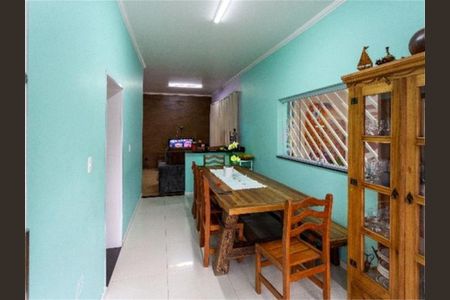 Casa à venda com 3 quartos, 500m² em Parada XV de Novembro, São Paulo