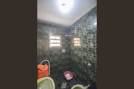Casa à venda com 70m², 2 quartos e 1 vaga Casa à venda com 70m², 2 quartos e 1 vagaBanheiro 2