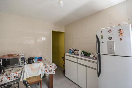 Casa à venda com 70m², 2 quartos e 1 vaga Casa à venda com 70m², 2 quartos e 1 vagaCozinha