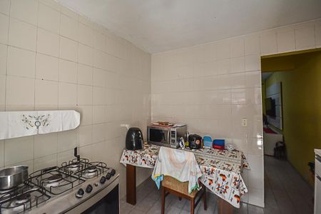 Casa à venda com 70m², 2 quartos e 1 vaga Casa à venda com 70m², 2 quartos e 1 vagaCozinha