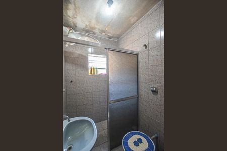 Casa à venda com 70m², 2 quartos e 1 vaga Casa à venda com 70m², 2 quartos e 1 vagaBanheiro