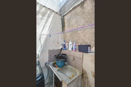 Casa à venda com 70m², 2 quartos e 1 vaga Casa à venda com 70m², 2 quartos e 1 vagaÁrea de Serviço
