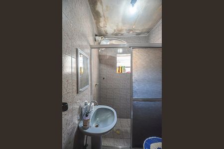 Casa à venda com 70m², 2 quartos e 1 vaga Casa à venda com 70m², 2 quartos e 1 vagaBanheiro