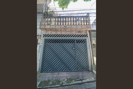 Casa à venda com 70m², 2 quartos e 1 vaga Casa à venda com 70m², 2 quartos e 1 vagaFachada