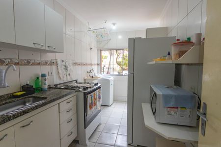 Apartamento à venda com 60m², 2 quartos e 1 vagaCozinha 