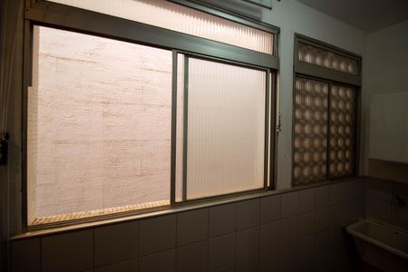 Apartamento à venda com 86m², 2 quartos e 1 vagaÁREA DE SERVIÇO