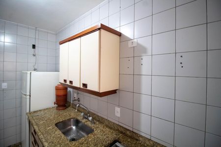 Apartamento à venda com 86m², 2 quartos e 1 vagaCOZINHA