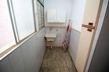 Apartamento à venda com 86m², 2 quartos e 1 vagaÁREA DE SERVIÇO