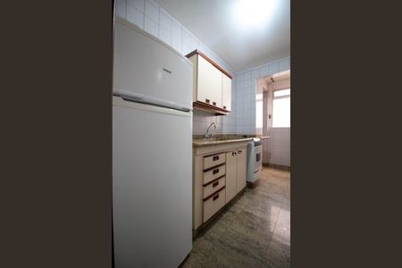 Apartamento à venda com 86m², 2 quartos e 1 vagaCOZINHA