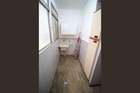 Apartamento à venda com 86m², 2 quartos e 1 vagaÁREA DE SERVIÇO