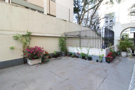 Apartamento para alugar com 110m², 3 quartos e 1 vaga Apartamento para alugar com 110m², 3 quartos e 1 vagaÁrea comum