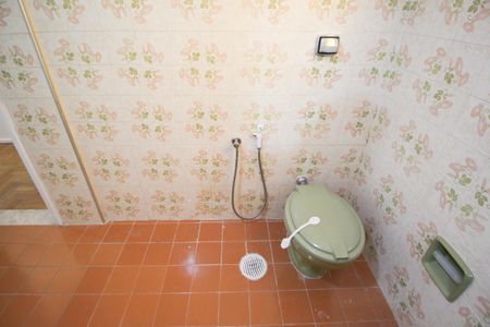 Apartamento para alugar com 110m², 3 quartos e 1 vaga Apartamento para alugar com 110m², 3 quartos e 1 vagaBanheiro da Suíte