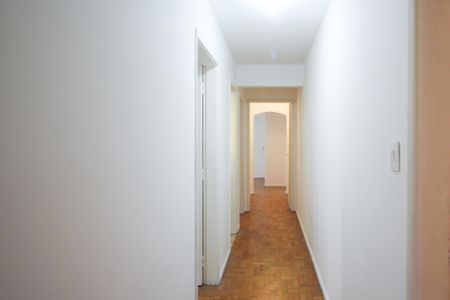 Apartamento para alugar com 110m², 3 quartos e 1 vaga Apartamento para alugar com 110m², 3 quartos e 1 vagaCorredor