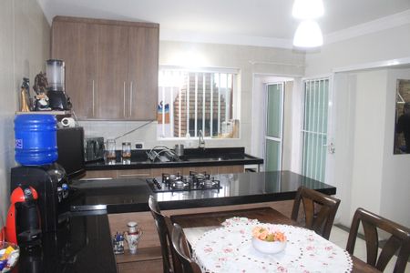 Casa à venda com 201m², 4 quartos e 3 vagasCozinha