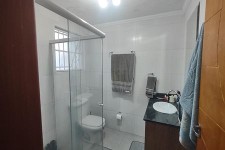 Casa à venda com 201m², 4 quartos e 3 vagasBanheiro da Suíte 2