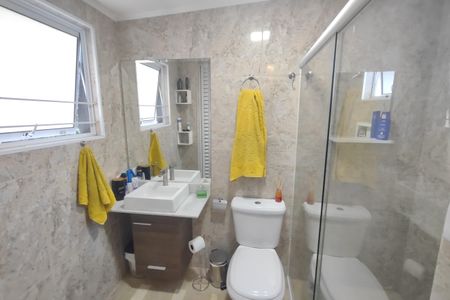 Casa à venda com 201m², 4 quartos e 3 vagasBanheiro da Suíte 1