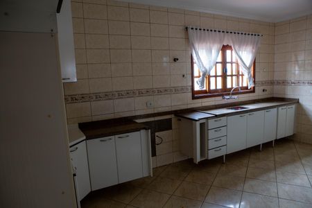 Casa de condomínio à venda com 172m², 4 quartos e 2 vagas Casa de condomínio à venda com 172m², 4 quartos e 2 vagasCozinha