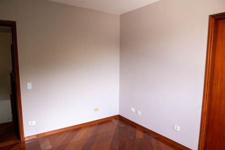 Casa de condomínio à venda com 172m², 4 quartos e 2 vagas Casa de condomínio à venda com 172m², 4 quartos e 2 vagasQuarto suíte 1