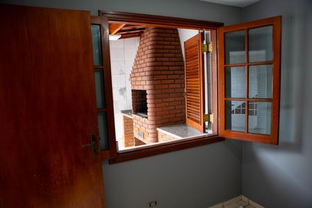 Casa de condomínio à venda com 172m², 4 quartos e 2 vagas Casa de condomínio à venda com 172m², 4 quartos e 2 vagasEdícula