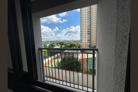 Varanda de kitnet/studio para alugar com 1 quarto, 24m² em Brooklin, São Paulo