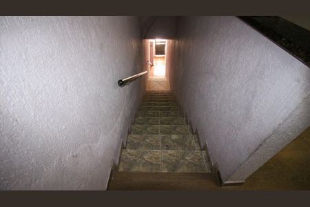 Apartamento para alugar com 40m², 1 quarto e sem vagaEscada