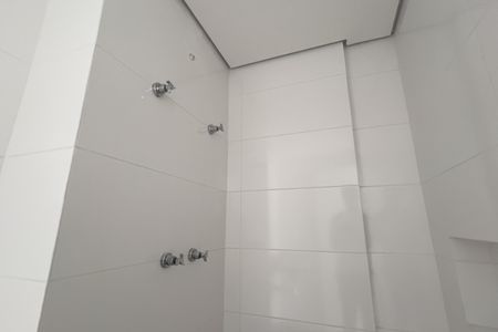 Banheiro de apartamento à venda com 0 quarto, 31m² em Picanço, Guarulhos