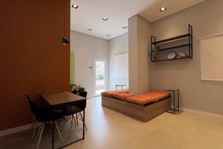 Apartamento à venda com 31m², 1 quarto e 1 vagaÁrea comum