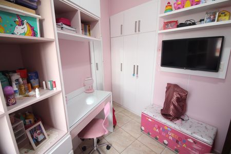 Apartamento à venda com 70m², 3 quartos e 1 vagaQuarto 2