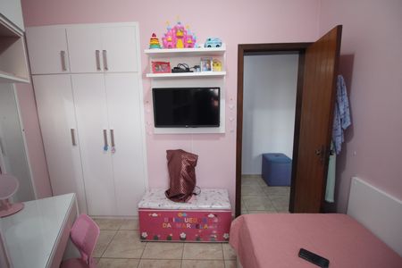 Apartamento à venda com 70m², 3 quartos e 1 vagaQuarto 2
